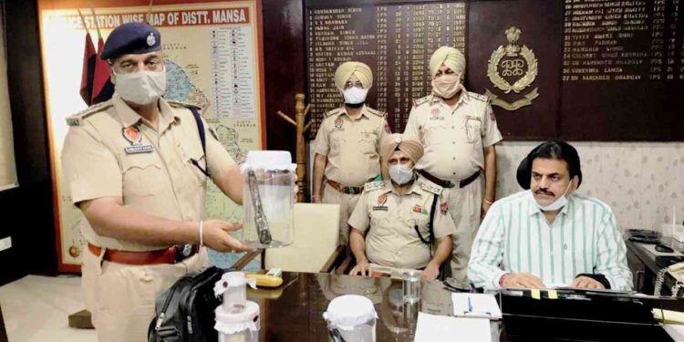 Mansa Police arrested 4 members' robbers gang