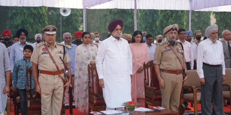 Deputy CM Sukhjinder Singh Randhawa, DGP Iqbal Preet Singh Sahota pays rich tributes to police martyrs