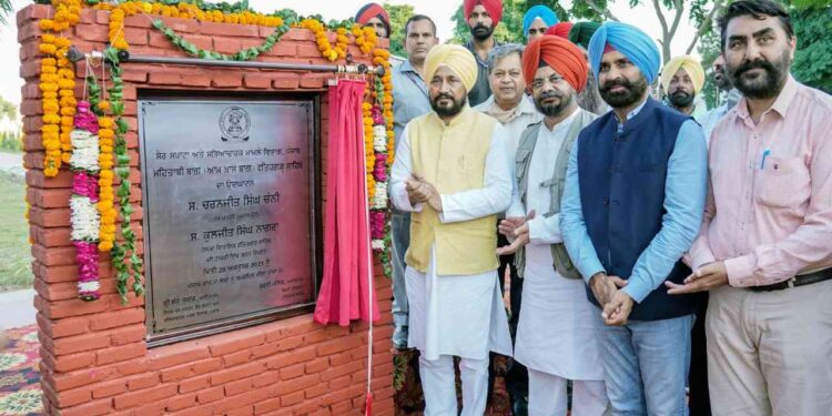 PUNJAB CM ANNOUNCES RS. 10 CRORE FOR OVERALL DEVELOPMENT OF SRI FATEHGARH SAHIB