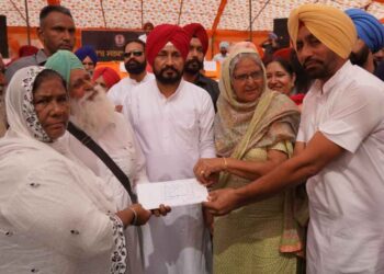 PUNJAB CM DISBURSES CHEQUES WORTH RS. 27 CRORE FOR 63 VILLAGES IN BLOCK MORINDA