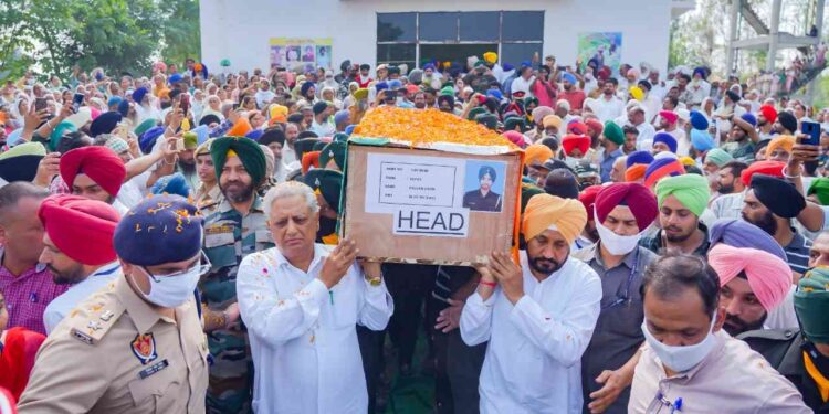 PUNJAB CM PAYS SHARES GRIEF WITH BEREAVED FAMILY OF MARTYR SEPOY GAJJAN SINGH AT HIS NATIVE VILLAGE PACHARNDA