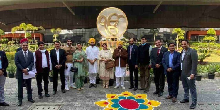 CM CHANNI LED JATHA LEAVE FOR SRI KARTARPUR SAHIB