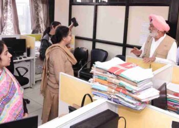 Cabinet Minister Gilzian conducts surprise checking at Kirat Bhawan-