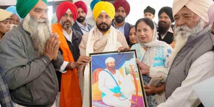 CM CHANNI INAUGURATES STATUE OF BABA MAHARAJ SINGH JI AT VILLAGE RABBON UCHI-