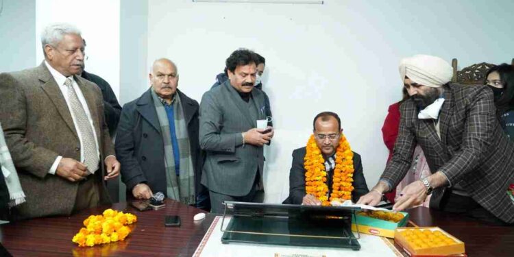 Hafiz Anwar ul Haq assumed the charge as chairman