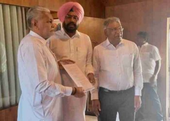 Kuldeep Dhaliwal seeks Rs 500 crore from GOI for care of stray cattle