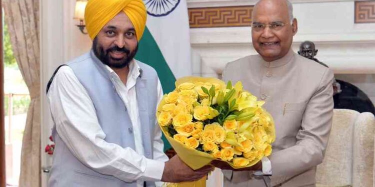 Punjab CM calls on President Kovind, Vice President Naidu