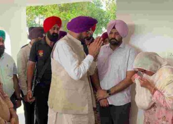 Minister Dhaliwal thanks family for surrendering possession of government land