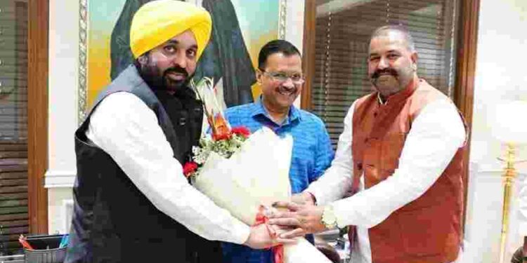 AAP’s new Jalandhar MP-elect Sushil Kumar Rinku meets CM Arvind Kejriwal