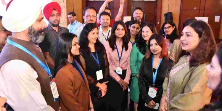 Anmol Gagan Maan invites youngsters to come forward with Innovative business ideas