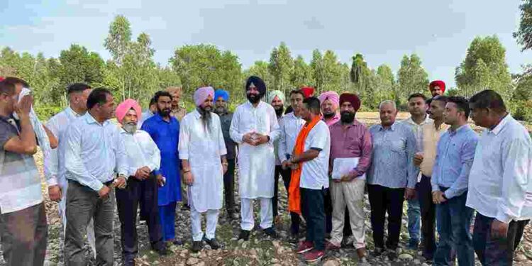 Panchayat Minister Laljit Singh Bhullar vacates second largest chunk of 850 acres encroached govt land in district Hoshiarpur