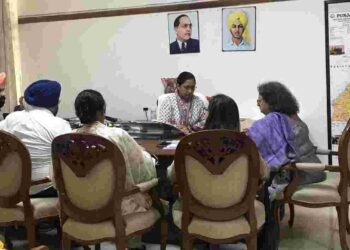 MINISTER DR. BALJIT KAUR HELD A MEETING WITH THE EDUCATION DEPARTMENT TO MAKE NECESSARY CHANGES IN THE ECCE POLICY OF THE STATE