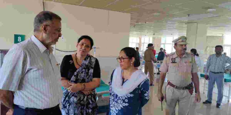 Minister Dr Balbir Singh on Monday made a surprise visit to review the arrangements at the special ward established for diarrhoea patients at Dr BR Ambedkar State Institute of Medical Sciences