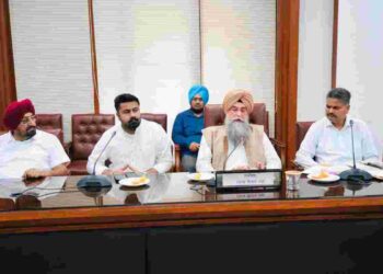 Punjab Vidhan Sabha Speaker Kultar Singh Sandhwan has emphasised the need to address problems being faced by common masses