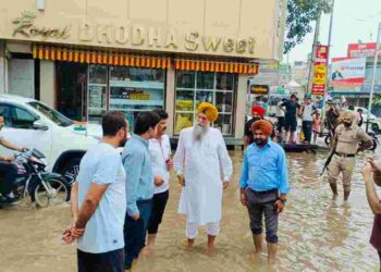 Speaker Kultar Singh Sandhwan visits flood affected areas of District Faridkot