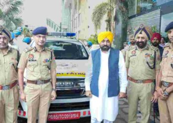 Chief Minister Bhagwant Mann on Tuesday reviewed the launching of the Road Safety Force (Sadak Surksha Force)