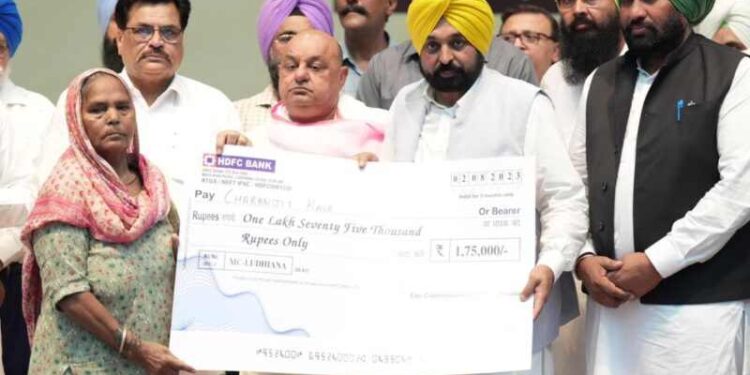 Punjab Chief Minister Bhagwant Mann on Wednesday handed over cheques of financial assistance