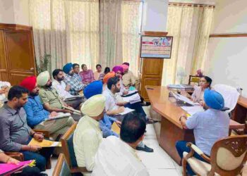 Dr. Baljit Kaur issued instructions to officials, emphasizing importance of ensuring timely delivery of benefits from department's schemes to relevant sections