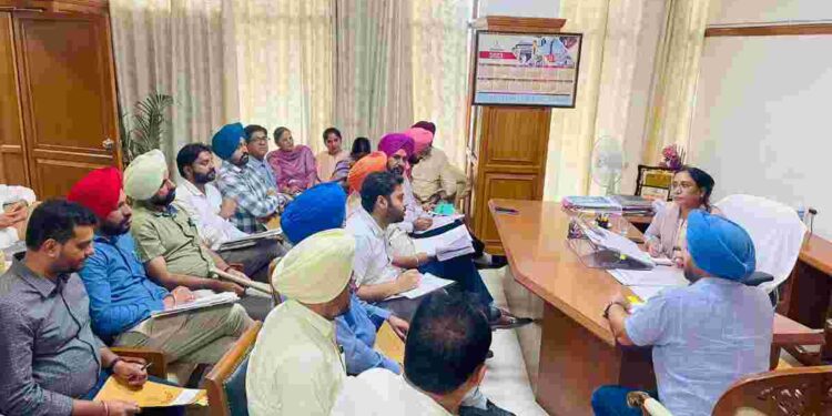 Dr. Baljit Kaur issued instructions to officials, emphasizing importance of ensuring timely delivery of benefits from department's schemes to relevant sections