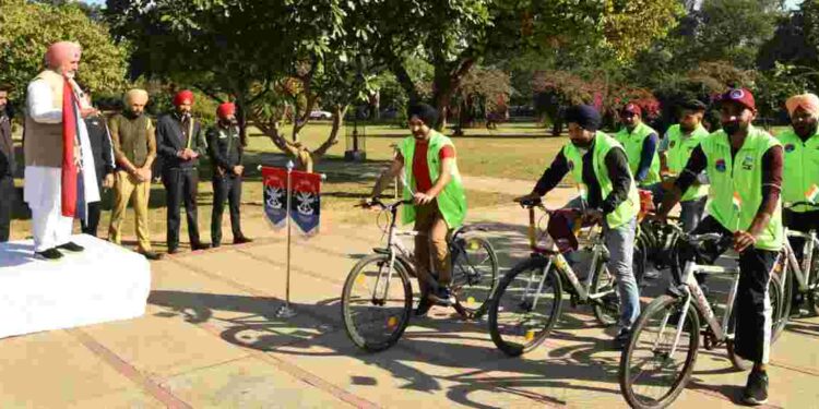 Chetan Singh Jauramajra welcomes cycle rally