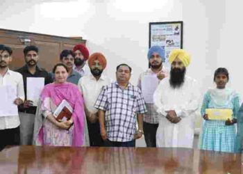 GURMEET SINGH KHUDIAN HANDS OVER JOB LETTERS TO EIGHT YOUTH