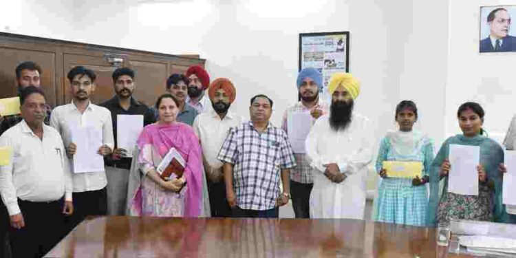 GURMEET SINGH KHUDIAN HANDS OVER JOB LETTERS TO EIGHT YOUTH