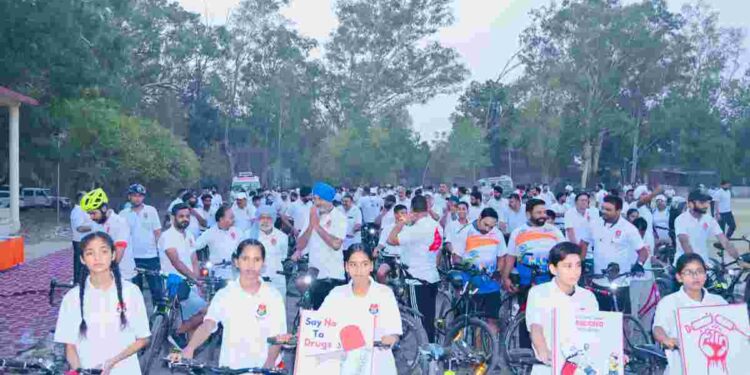 PUNJAB POLICE ORGANISES CYCLE RALLY AGAINST DRUG MENACE IN SBS NAGAR