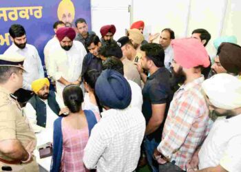 CM listens grievances of people during Sarkar Tuhaade Dwaar at Jalandhar