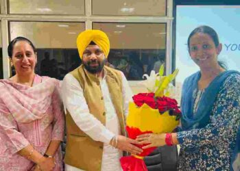 Minister Harbhajan Singh ETO Inspires Students at 'Centre for Human Rights and Duties'