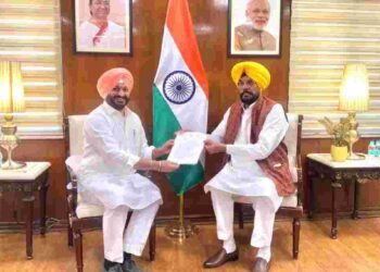 KULDEEP SINGH DHALIWAL MEETS UNION MINISTER OF STATE FOR RAILWAYS RAVNEET SINGH BITTU, REQUESTING PERSONAL INTERVENTION TO LINK AJNALA-BALLAHARWAL BORDER REGION TO RAIL NETWORK