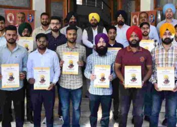 Power Minister Harbhajan Singh ETO Hands Over Appointment Letters to 17 New Assistant Engineers