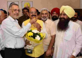 Mohinder Bhagat Assumes Office as Minister for Defence Services Welfare, Freedom Fighters, and Horticulture