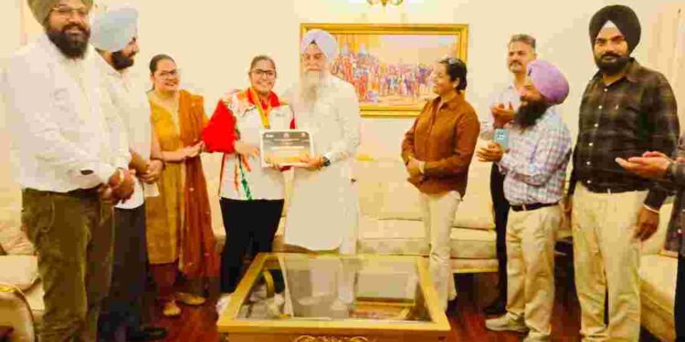 Punjab Vidhan Sabha Speaker Honours Young Boxing Champion Gurseerat