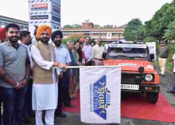 Tourism Minister Tarunpreet Sond flags off North India’s longest-running motorsport