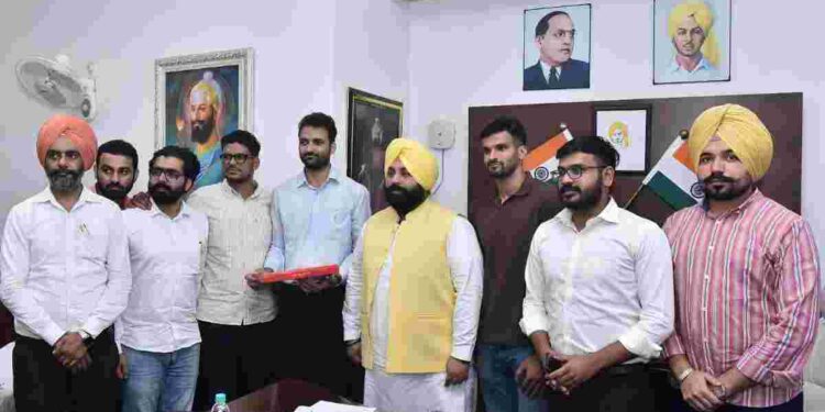 1158 Assistant Professors & Librarians Union thanked  Punjab CM and Higher Education Minister