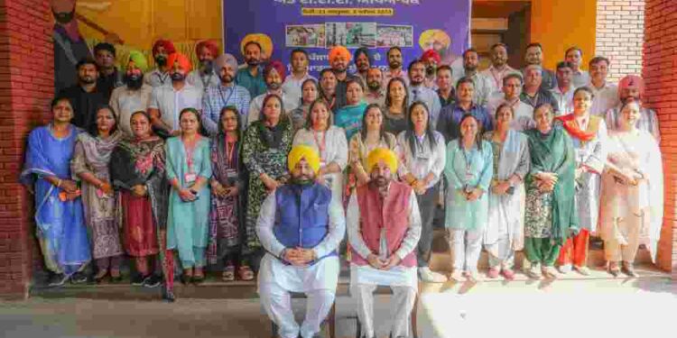 Bhagwant Mann government sets new benchmark by sending more than 500 teachers to abroad and nationally