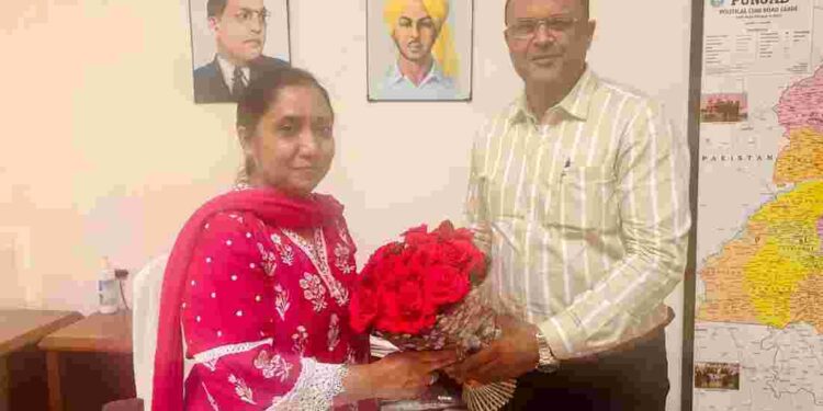 Backfinco Chairman Sandeep Saini Meets Cabinet Minister Dr. Baljit Kaur