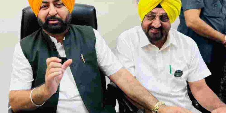 Centre is betraying the farmers by placing obstacles in the purchase of paddy: Hardeep Singh Mundian