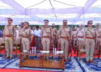 65TH POLICE COMMEMORATION DAY: DGP GAURAV YADAV PAYS RICH TRIBUTES TO POLICE MARTYRS