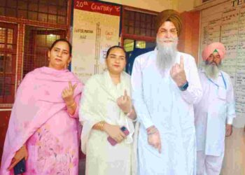 Punjab Vidhan Sabha Speaker Sardar Kultar Singh Sandhwan casts Vote in Panchayat Elections