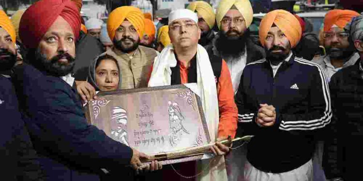 AMAN ARORA REMEMBERS SUPREME & UNPARALLELED SACRIFICE OF SAHIBZADAS AND MATA GUJRI JI