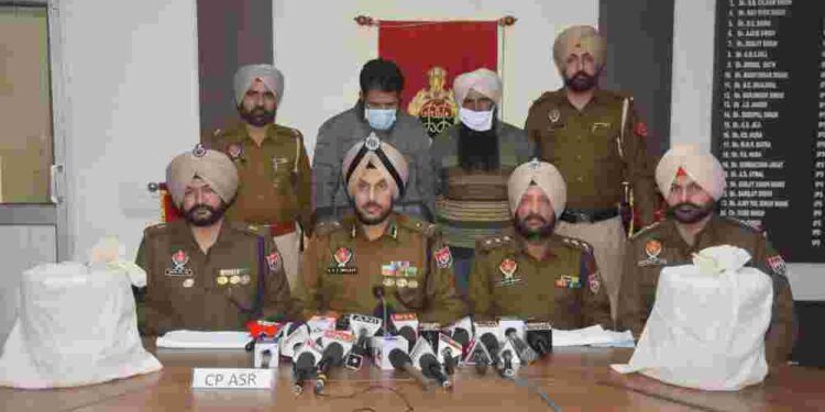 PUNJAB POLICE BUSTS TRANS-BORDER NARCO SMUGGLING MODULE; TWO HABITUAL DRUG SMUGGLERS HELD WITH 10KG HEROIN