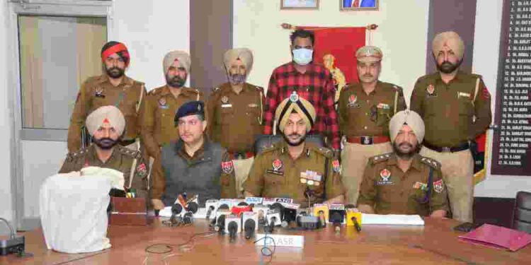 PUNJAB POLICE RECOVERS 5.1 KG HEROIN FROM AMRITSAR; ONE HELD