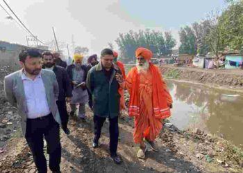 Local bodies minister Dr Ravjot Singh and Rajya Sabha MP Sant Seechewal visit 'Buddha Dariya' site and 225 mld STP; PEDA directed to speed up projects to establish biogas plants for proper disposal of cow dung