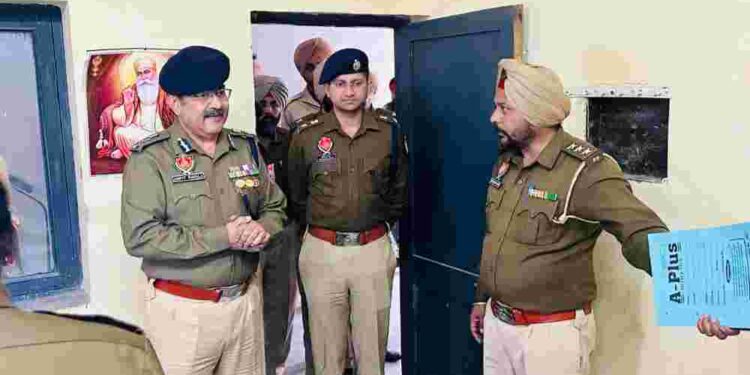 OP SAMPARK: PUNJAB POLICE OFFICERS HOLD 4153 PUBLIC MEETINGS IN ONE MONTH