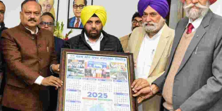 Punjab Power Minister Harbhajan Singh ETO Unveils 2025 Calendars of PSPCL and PSTCL