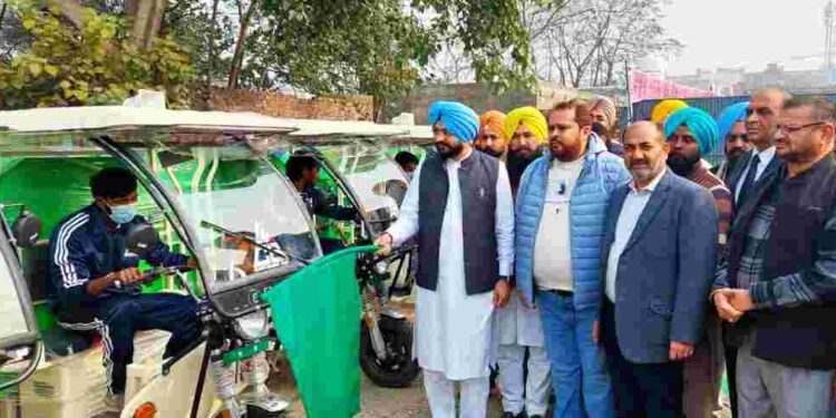 Cabinet Minister Tarunpreet Singh Sond inaugurates pilot project to make Punjab garbage-free, from Khanna