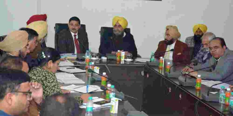 Animal Husbandry Minister Directs Officials to Complete Livestock Census by Month-End