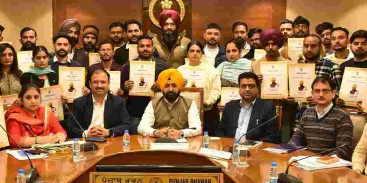 Hardeep Singh Mundian hands over appointment letters to 44 candidates in Water Supply and Sanitation Department