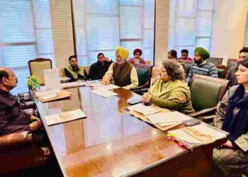 Mohinder Bhagat Reviews Welfare Schemes and Departmental Budget for Freedom Fighters